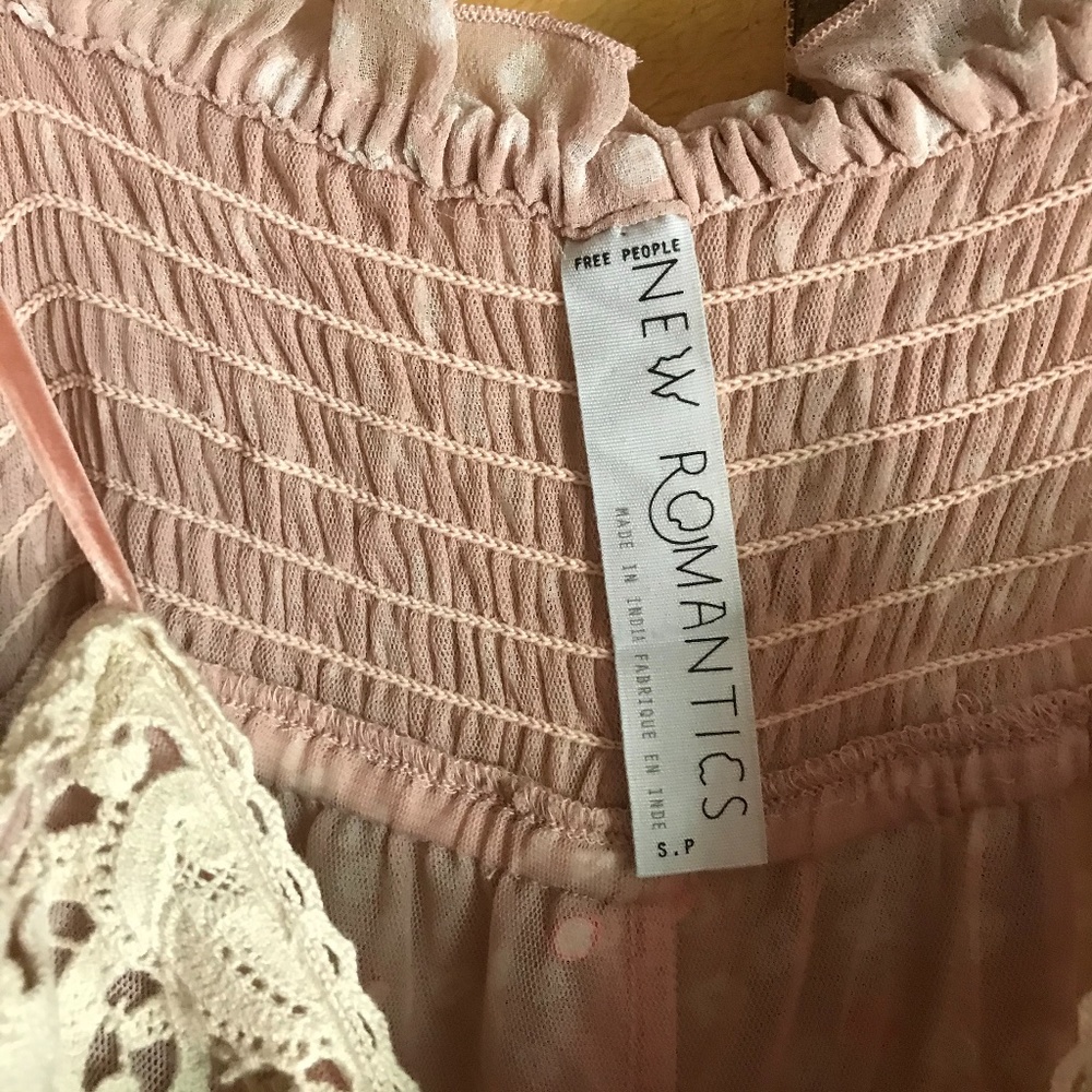 🌙Free People Pastel Pink Embroidered Jumpsuit - Picture 5 of 7